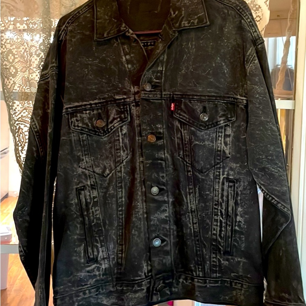 Vintage Black Acid Wash Levi’s Denim Jean Jacket
